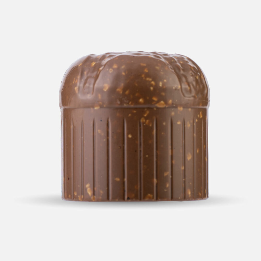 Panettoncino di cioccolato al latte con nocciole - immagine 2