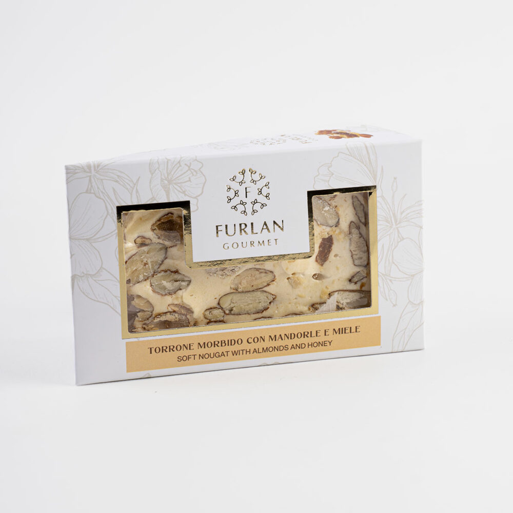 Torrone Morbido con Mandorle e Miele